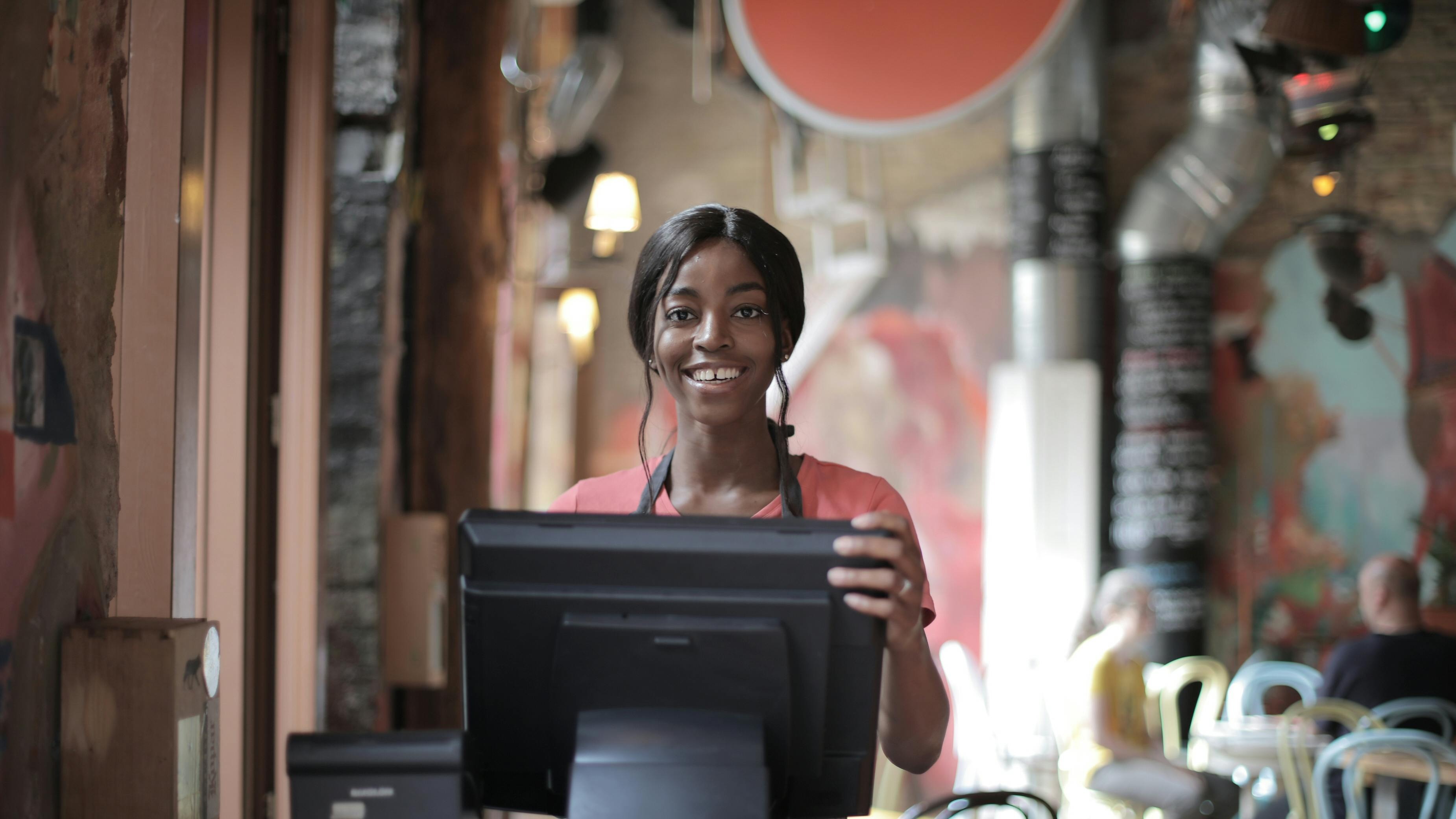 industry--hospitality--card-2-title-40-soft